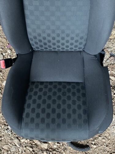 2006-2014 FREELANDER2 PASSENGER FRONT SEAT CLOTH, EXCELLENT CONDITION, CLEAN