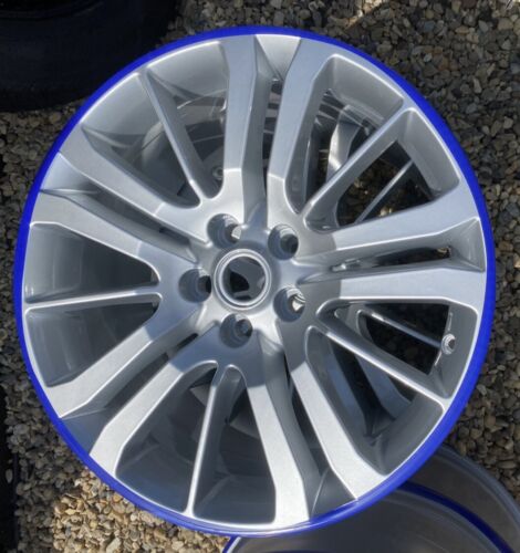 1x Range Rover Alloys & New Centre Caps 20inch, Powder Coated / Refurbished