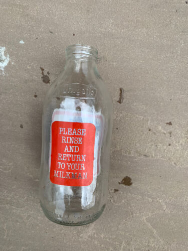 Vintage 1970-1980’s Advertising, “Six Little Crackers” 1 Pint Milk Bottle, Rare