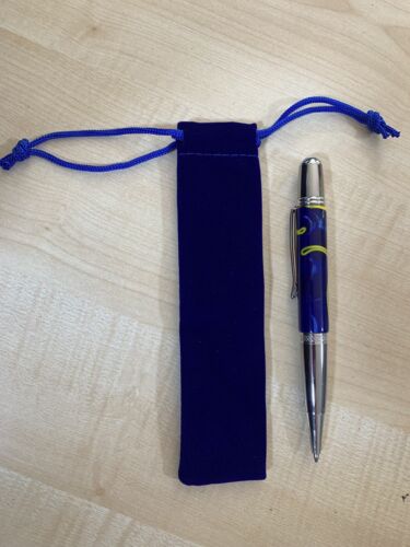 Collectable Trendy Colour, Platinum, handcrafted pen. Last One Available.