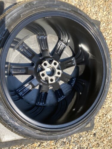 Reduced 4x Range Rover 22 inch Alloy Wheels And Tyres Powder Coated REFURBISHED.