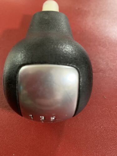 6 Speed  LAND ROVER FREELANDER 2 L359 Manual Gear Knob LR001199 USED, GENUINE