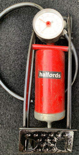 HALFORDS Foot Pump CLASSIC