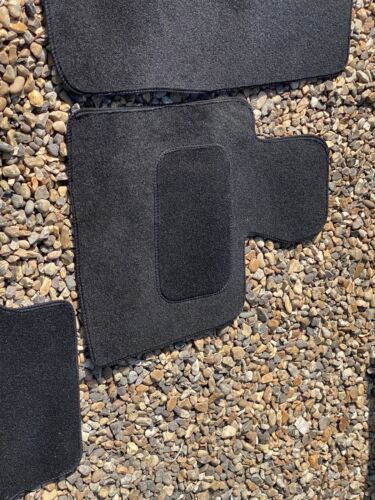 Range Rover L322 Carpet Mats Black