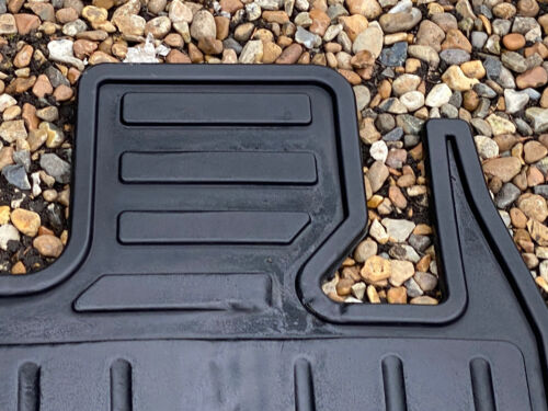 2002-2012 Genuine Range Rover Vogue L322 Rubber Mats Front & Rear Set. Grade C.