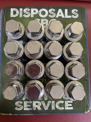 A FULL SET OF 20 REPLACEMENT WHEEL NUTS for RANGE ROVER L322 RRD500510