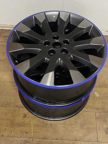 Freelander2 19 Inch Diamond Cut, Powder Coated Alloy Wheel & Centre Cap