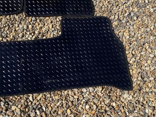 2002-2012 Range Rover Vogue L322 Rubber Mats Front & Rear Set. Grade B