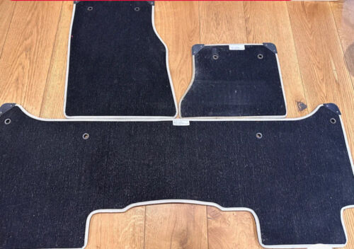 RANGE ROVER L322 CARPET MATS For 2012 Westminster / Autobiography Black & Cream.