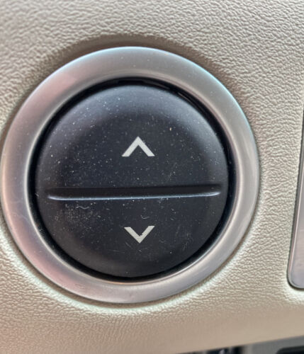 Range Rover (L322) Electric Glove Box release switch button 