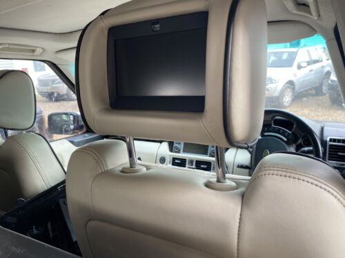 RANGE ROVER VOGUE L322 REAR ENTERTAINMENT SCREENS X2 With Headrests & Wiring Etc