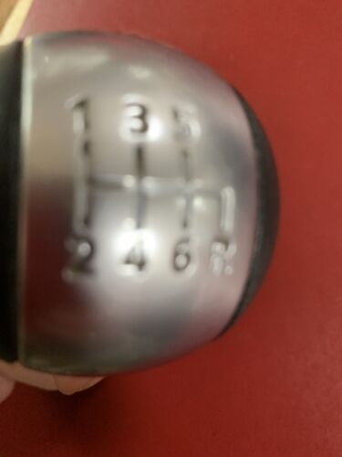 6 Speed  LAND ROVER FREELANDER 2 L359 Manual Gear Knob LR001199 USED, GENUINE