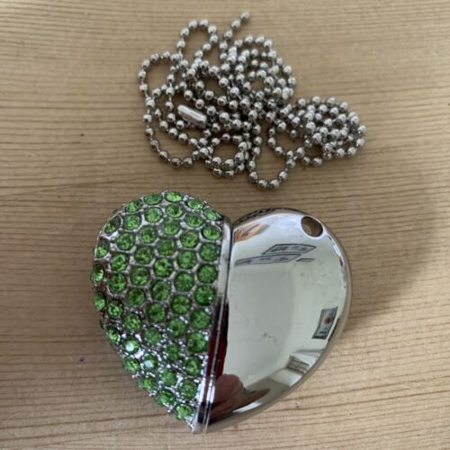 Chrome/Green Heart Pendant Flash Drive Memory Stick Gift Storage Gift USB 2.0  