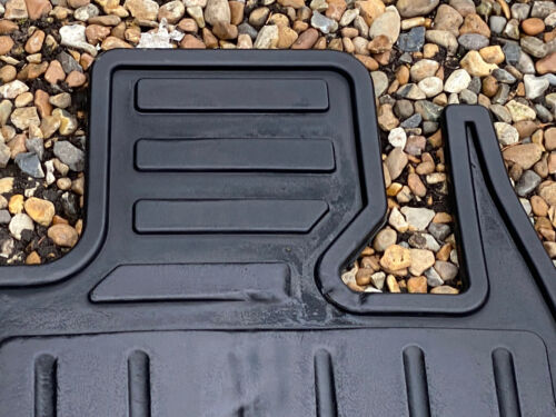 2002-2012 Genuine Range Rover Vogue L322 Rubber Mats Front & Rear Set. Grade C.