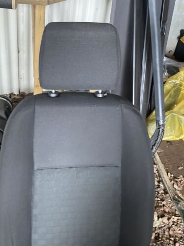 2006-2014 FREELANDER2  PASSENGER FRONT SEAT CLOTH, EXCELLENT CONDITION, CLEAN