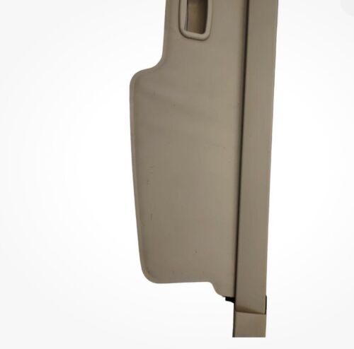 A GENUINE Land Rover Freelander2 2006-2014 Beige Cargo Load Cover, Parcel Shelf.