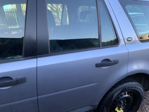 2007-12 LAND ROVER FREELANDER2 DOORS IN IZMIR BLUE, SANTARINI BLACK, OR SILVER